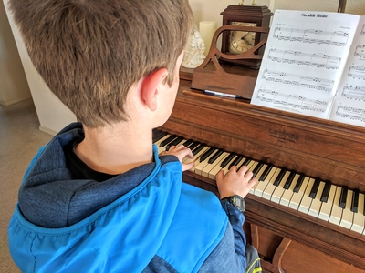 How Long Should a Child Practice Piano Each Day?